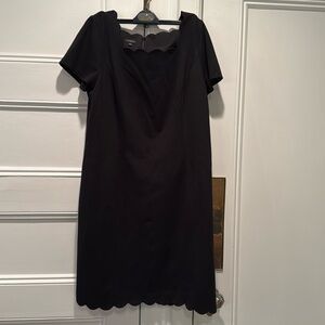Talbots Short Sleeve Black Dress, Scalloped neck and hem, 16